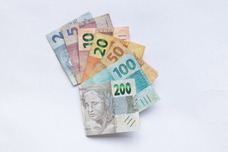 5 dicas para conseguir um empréstimo com juros mais baixos e evitar surpresas