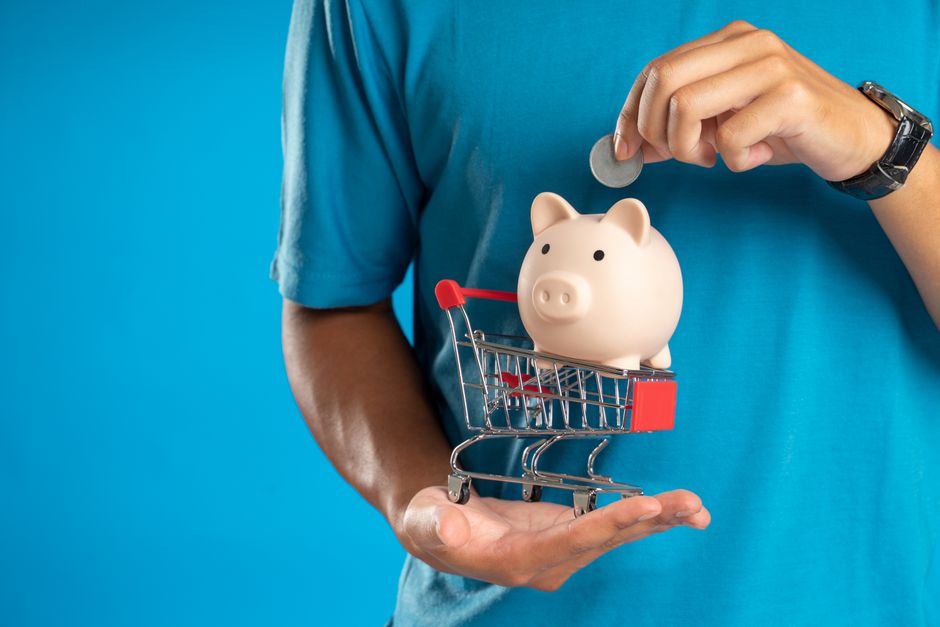 7 estratégias para economizar em compras do dia a dia e aumentar sua poupança