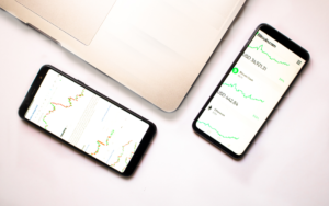 Guia completo de como diversificar sua carteira de investimentos com segurança